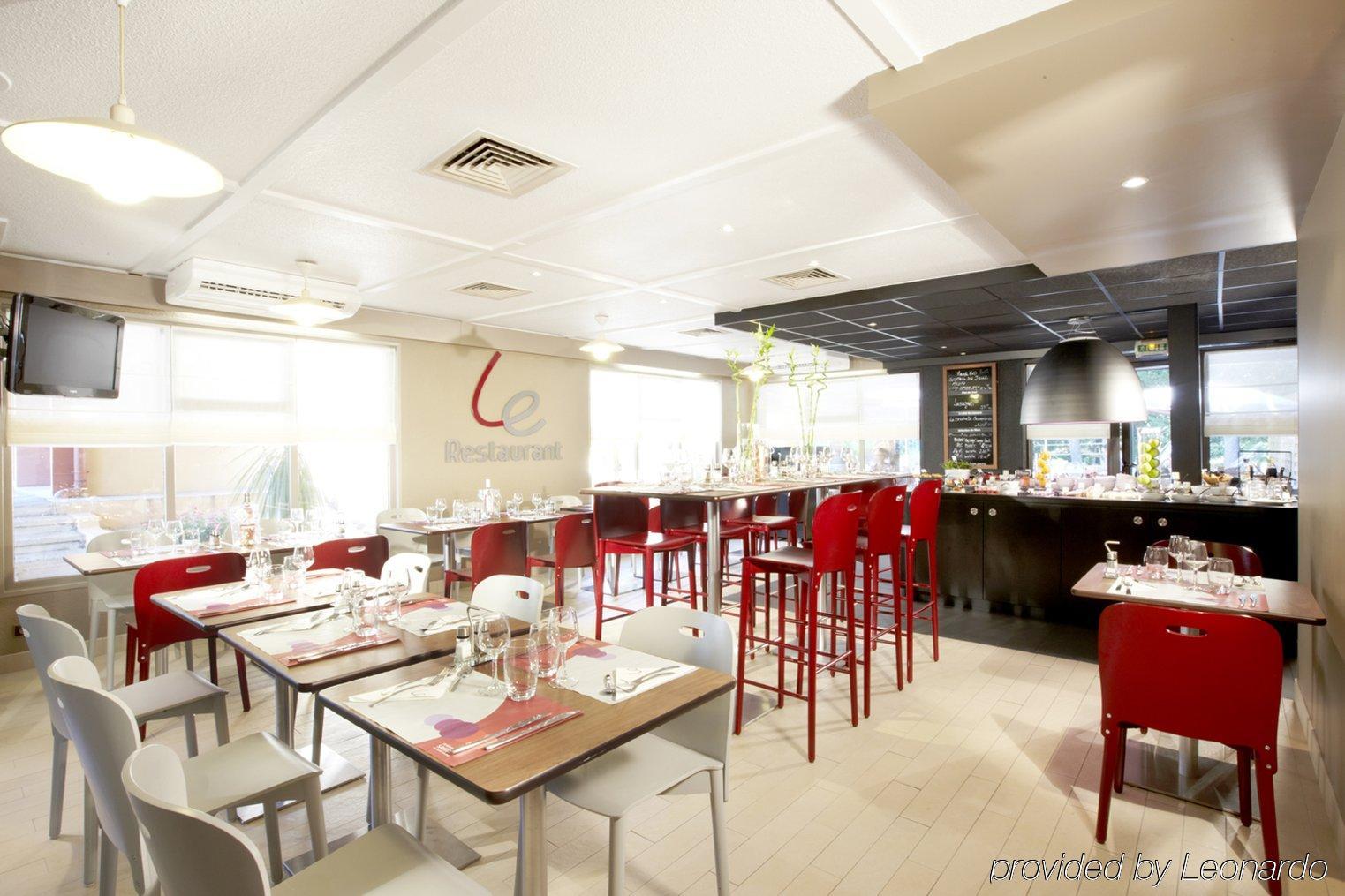 Campanile Marseille Vitrolles Griffon Hotel Restoran gambar